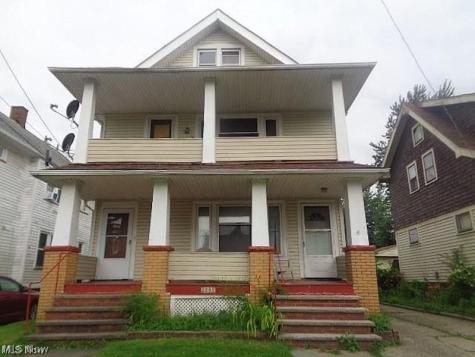 3069 W 105th Street Cleveland OH 44111