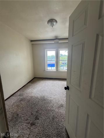 976 E 70th Street Cleveland OH 44103