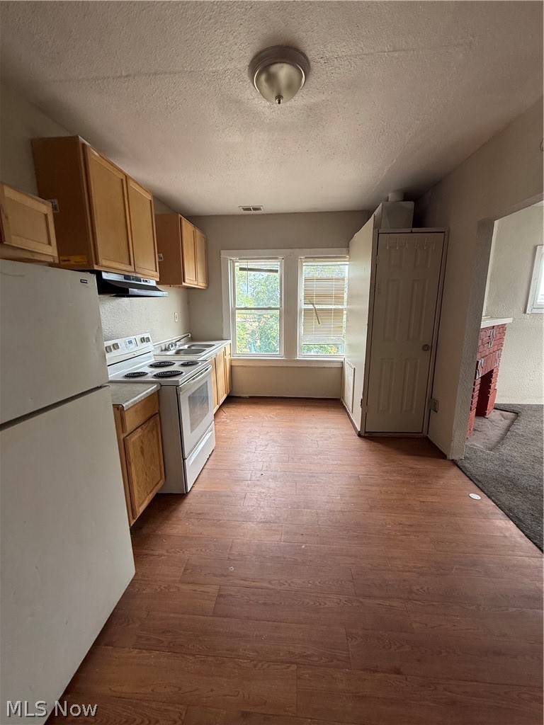 976 E 70th Street Cleveland OH 44103