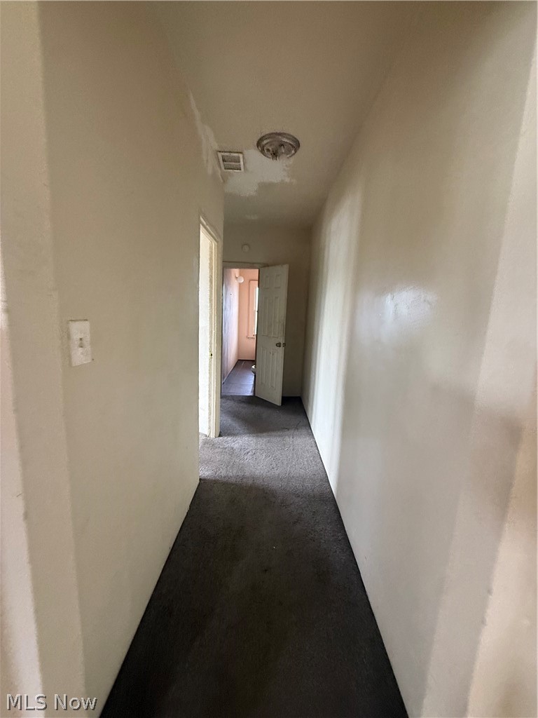 976 E 70th Street Cleveland OH 44103