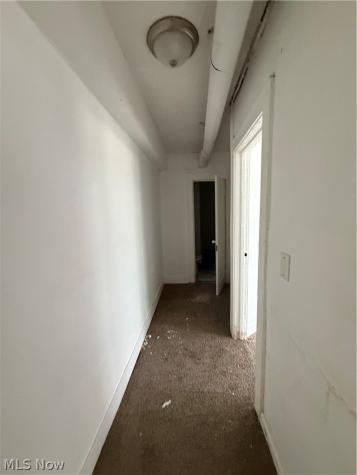 976 E 70th Street Cleveland OH 44103