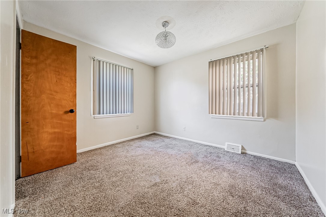 15978 Nelacrest Road East Cleveland OH 44112