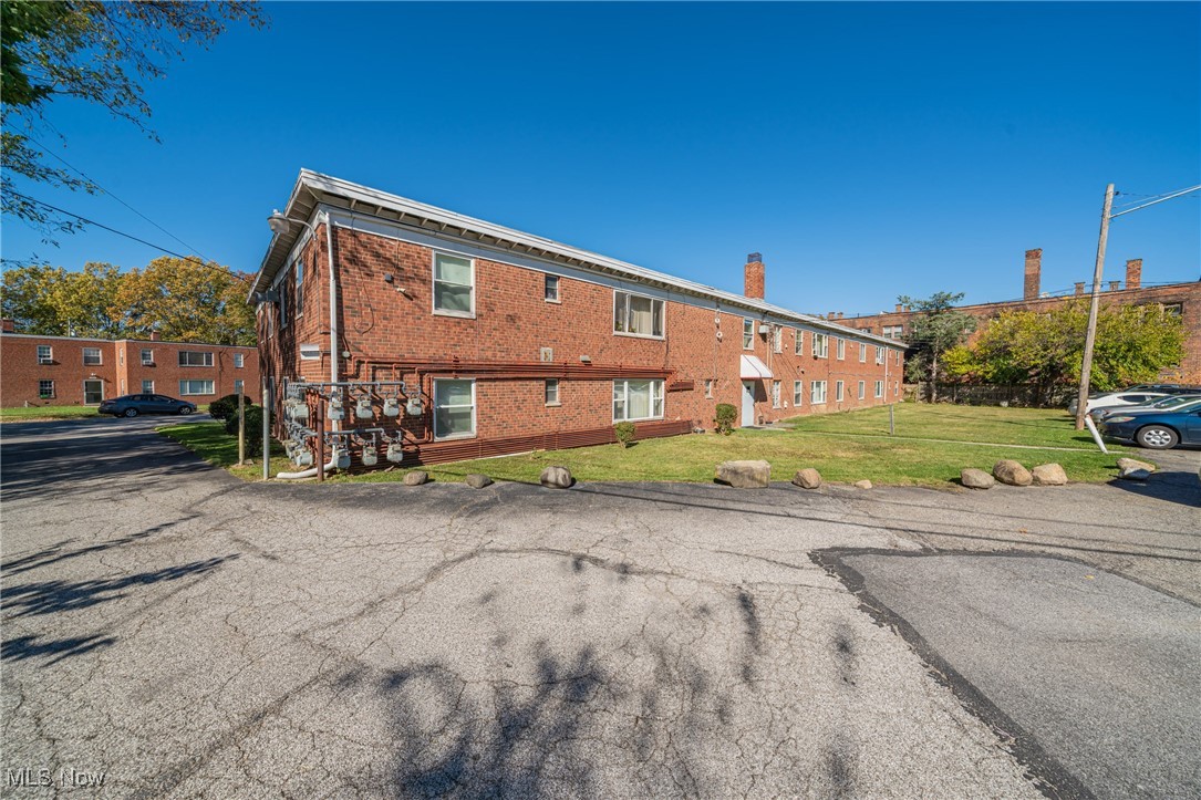 15978 Nelacrest Road East Cleveland OH 44112