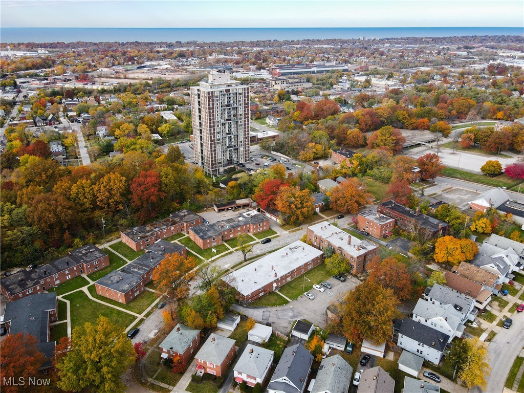 15978 Nelacrest Road East Cleveland OH 44112