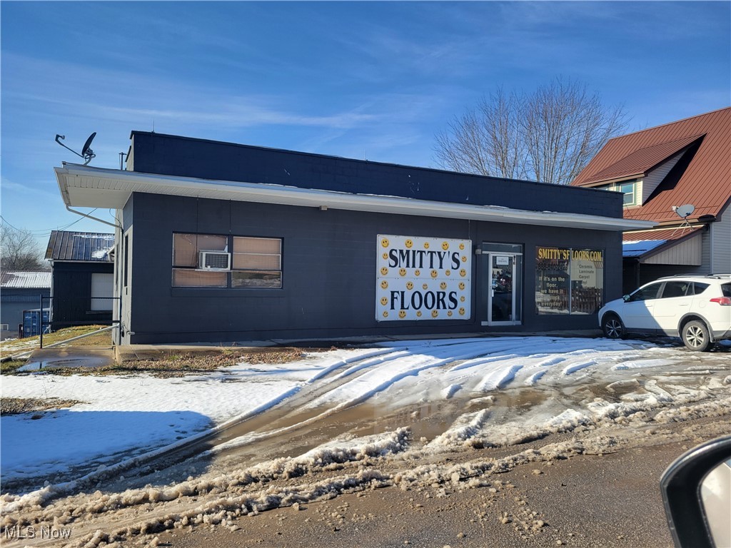 404 Lincoln Avenue Cadiz OH 43907