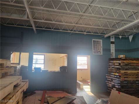 404 Lincoln Avenue Cadiz OH 43907