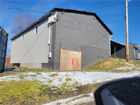 404 Lincoln Avenue Cadiz OH 43907