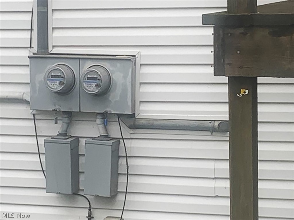 275 Front Street Leetonia OH 44431