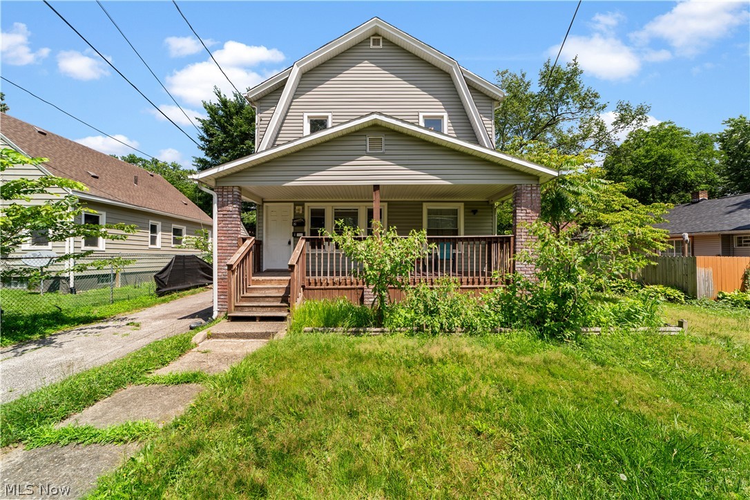 203 Crosby Akron OH 44303