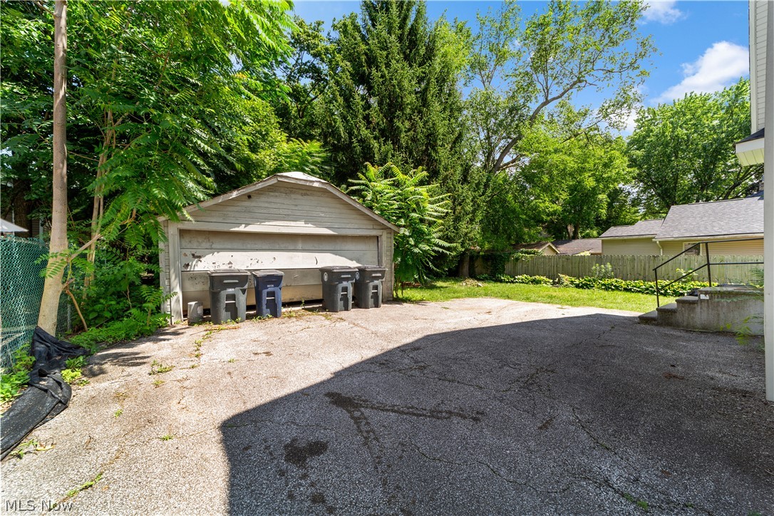 203 Crosby Akron OH 44303