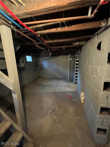 203 Crosby Akron OH 44303