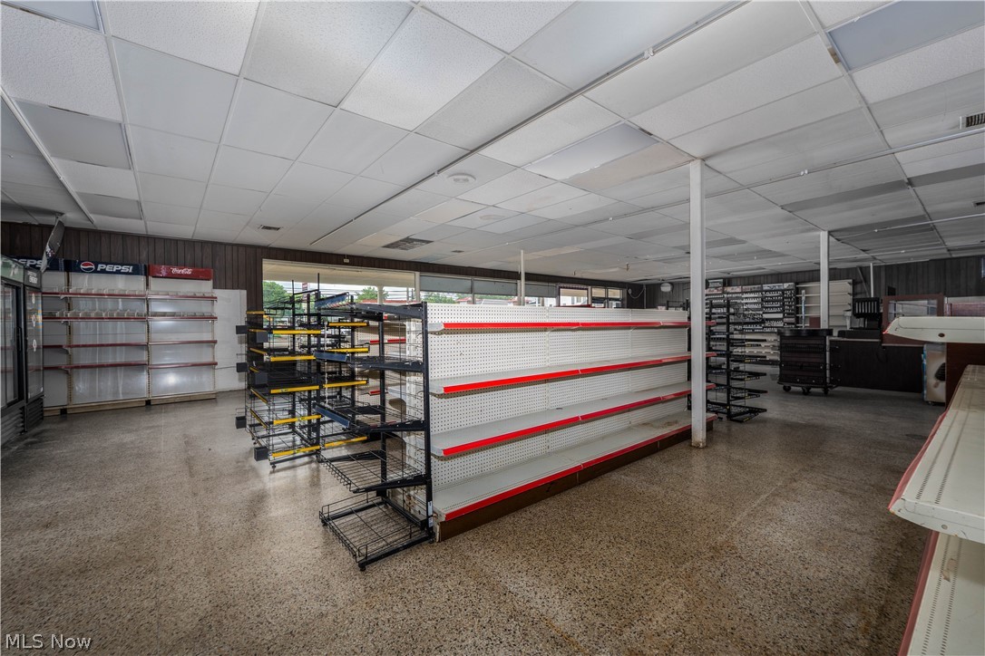726 E Lincoln Way Minerva OH 44657