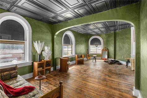 9 Main Street Greenwich OH 44837