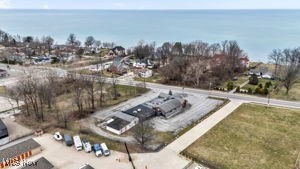5348 E Lake Road Sheffield Lake OH 44054