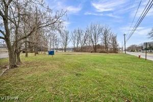 5348 E Lake Road Sheffield Lake OH 44054