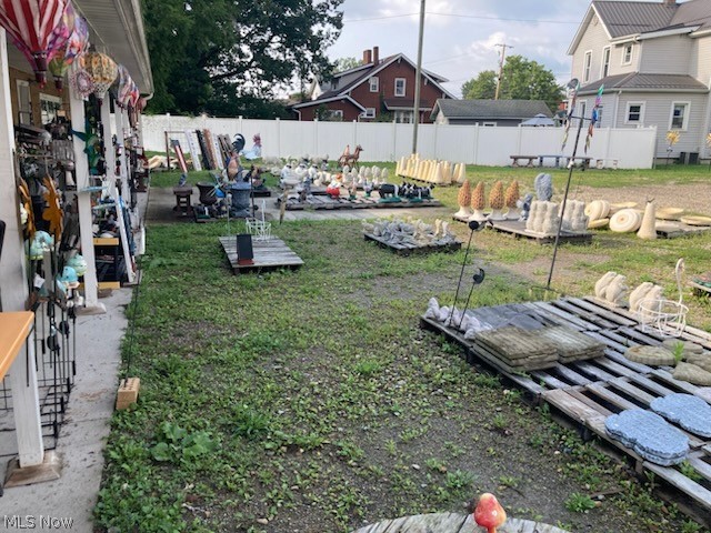 738 N Wooster Avenue Strasburg OH 44680