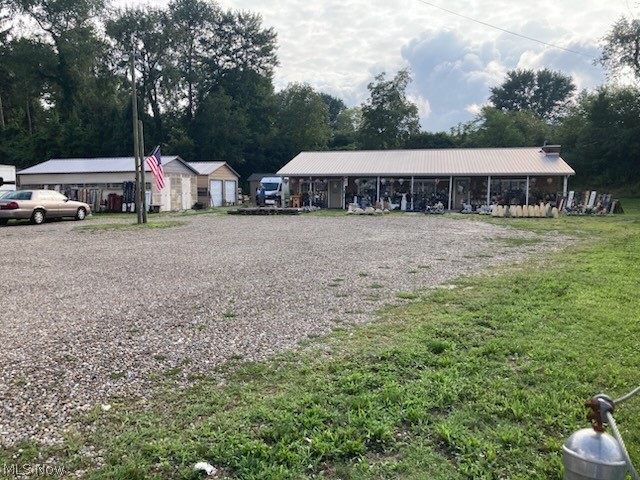 738 N Wooster Avenue Strasburg OH 44680