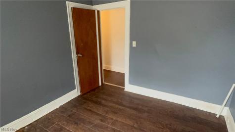 975 Parkwood Drive Cleveland OH 44108