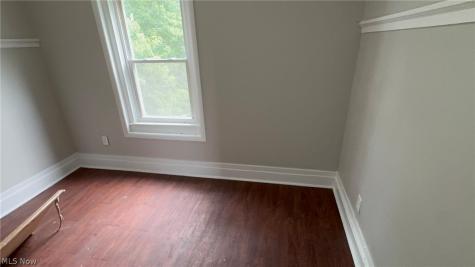975 Parkwood Drive Cleveland OH 44108