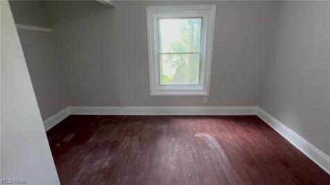 975 Parkwood Drive Cleveland OH 44108