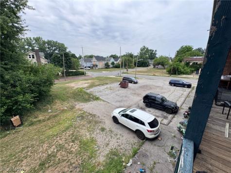 975 Parkwood Drive Cleveland OH 44108