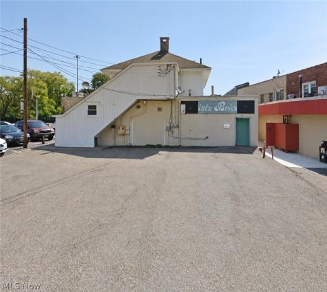 2757 NW Cleveland Avenue Canton OH 44709