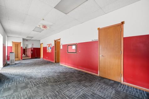 799 E 82nd Street Cleveland OH 44103