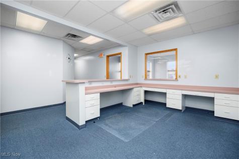 5319 Meadow Lane Court Sheffield Village OH 44035