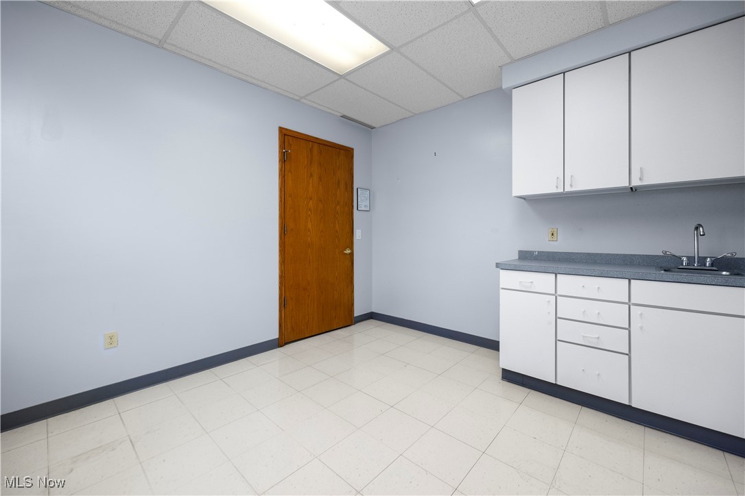 5319 Meadow Lane Court Sheffield Village OH 44035