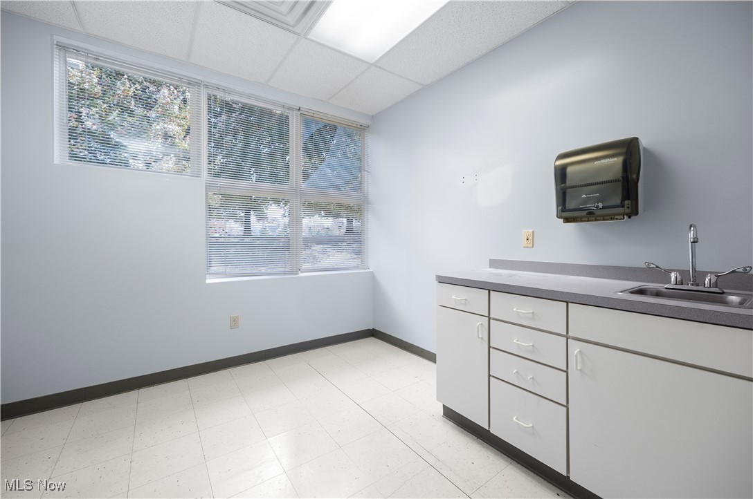 5319 Meadow Lane Court Sheffield Village OH 44035
