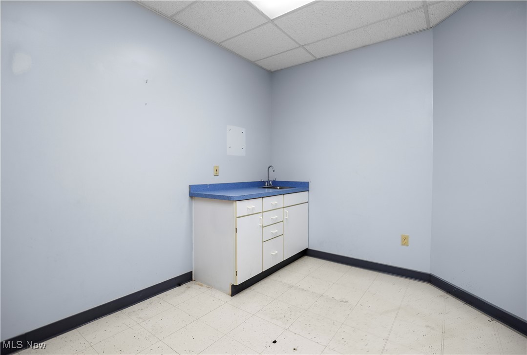 5319 Meadow Lane Court Sheffield Village OH 44035