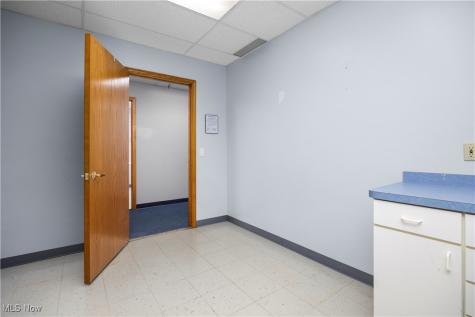 5319 Meadow Lane Court Sheffield Village OH 44035