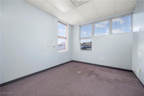 5319 Meadow Lane Court Sheffield Village OH 44035