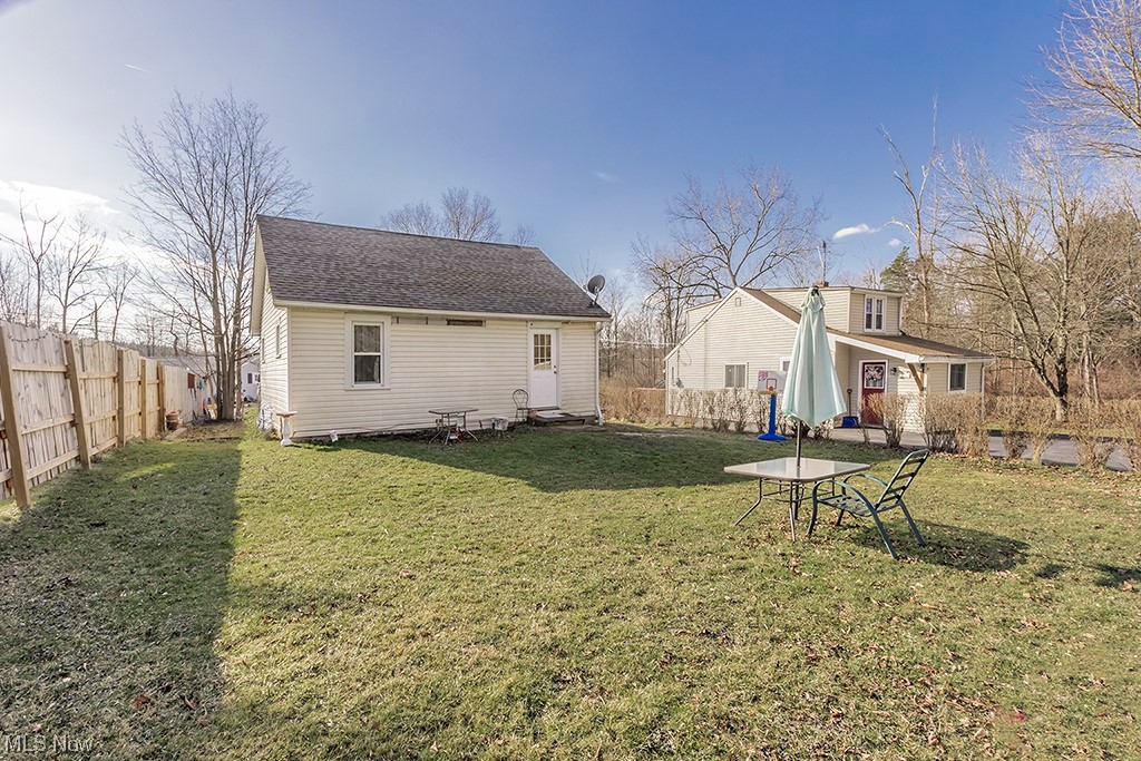 14867 Beechwood Drive Newbury OH 44065