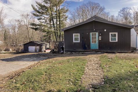 14867 Beechwood Drive Newbury OH 44065