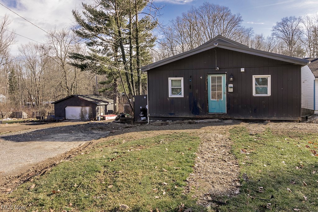 14867 Beechwood Drive Newbury OH 44065