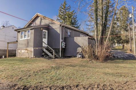 14867 Beechwood Drive Newbury OH 44065