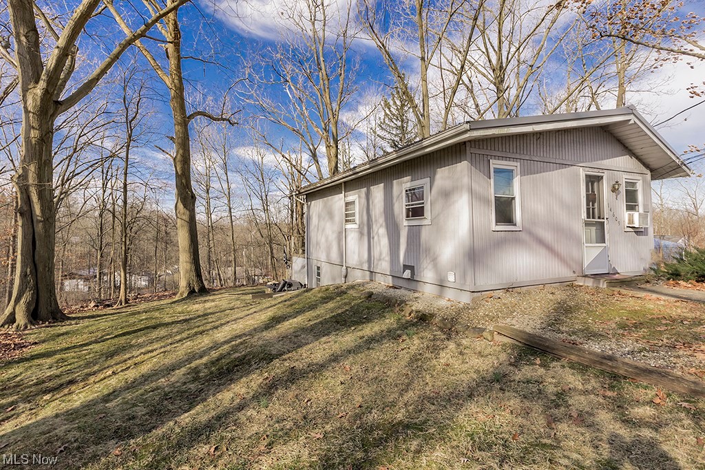 14867 Beechwood Drive Newbury OH 44065