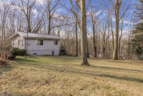14867 Beechwood Drive Newbury OH 44065