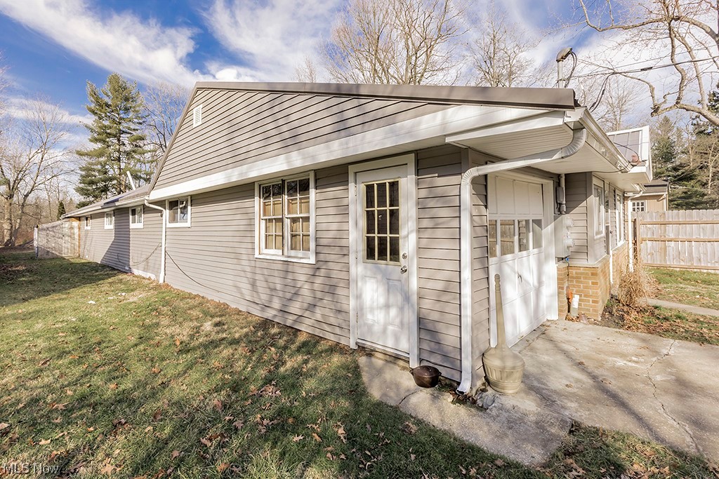 14867 Beechwood Drive Newbury OH 44065