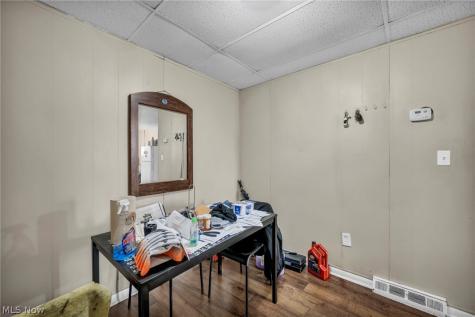 16224 Arcade Avenue Cleveland OH 44110