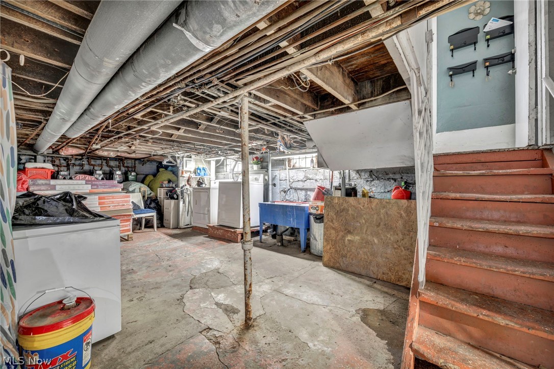 16224 Arcade Avenue Cleveland OH 44110