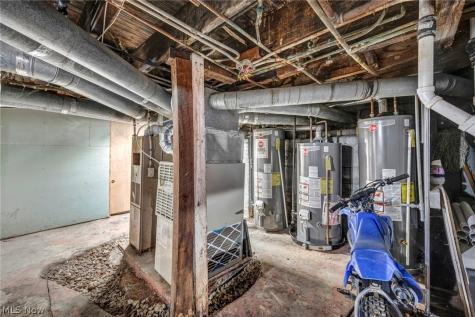 16224 Arcade Avenue Cleveland OH 44110