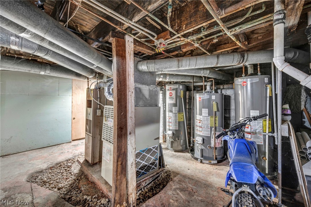 16224 Arcade Avenue Cleveland OH 44110