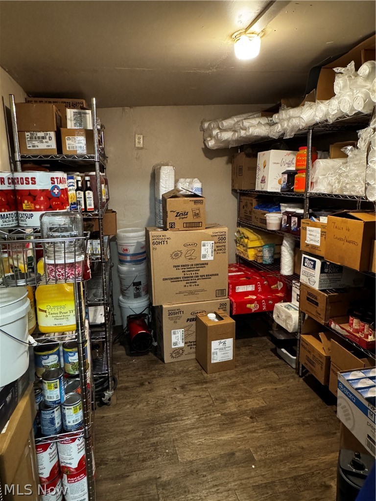 675 N Main Street Killbuck OH 44637