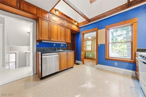 12406 Larchmere Boulevard Cleveland OH 44120