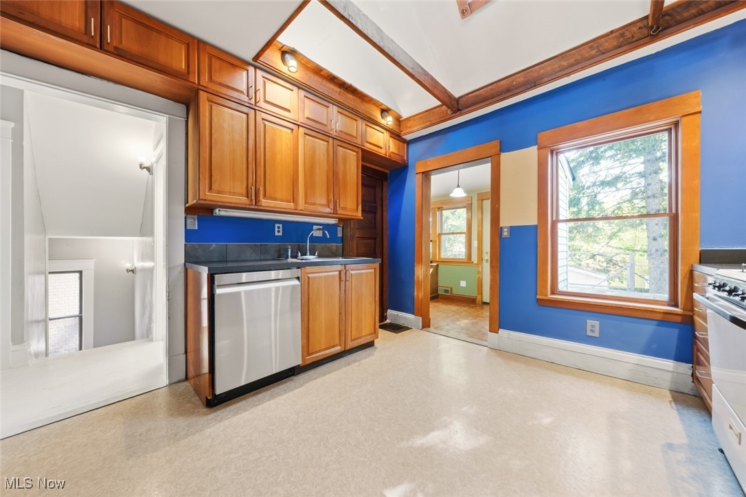 12406 Larchmere Boulevard Cleveland OH 44120