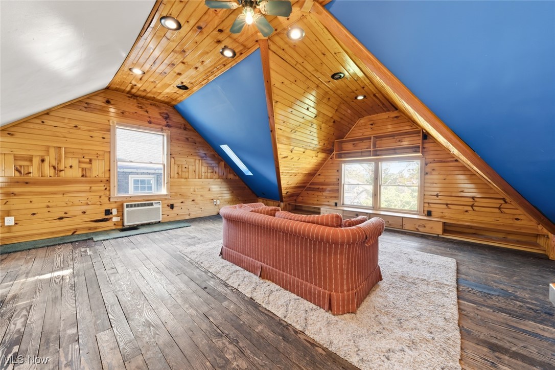 12406 Larchmere Boulevard Cleveland OH 44120