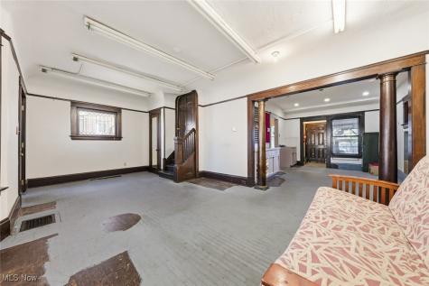 12406 Larchmere Boulevard Cleveland OH 44120