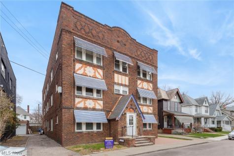 1419 Roycroft Avenue Lakewood OH 44107